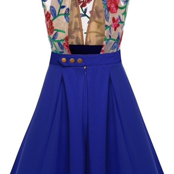 Floral Embroidered Lace Dress (Size S) - Picture 9 of 12